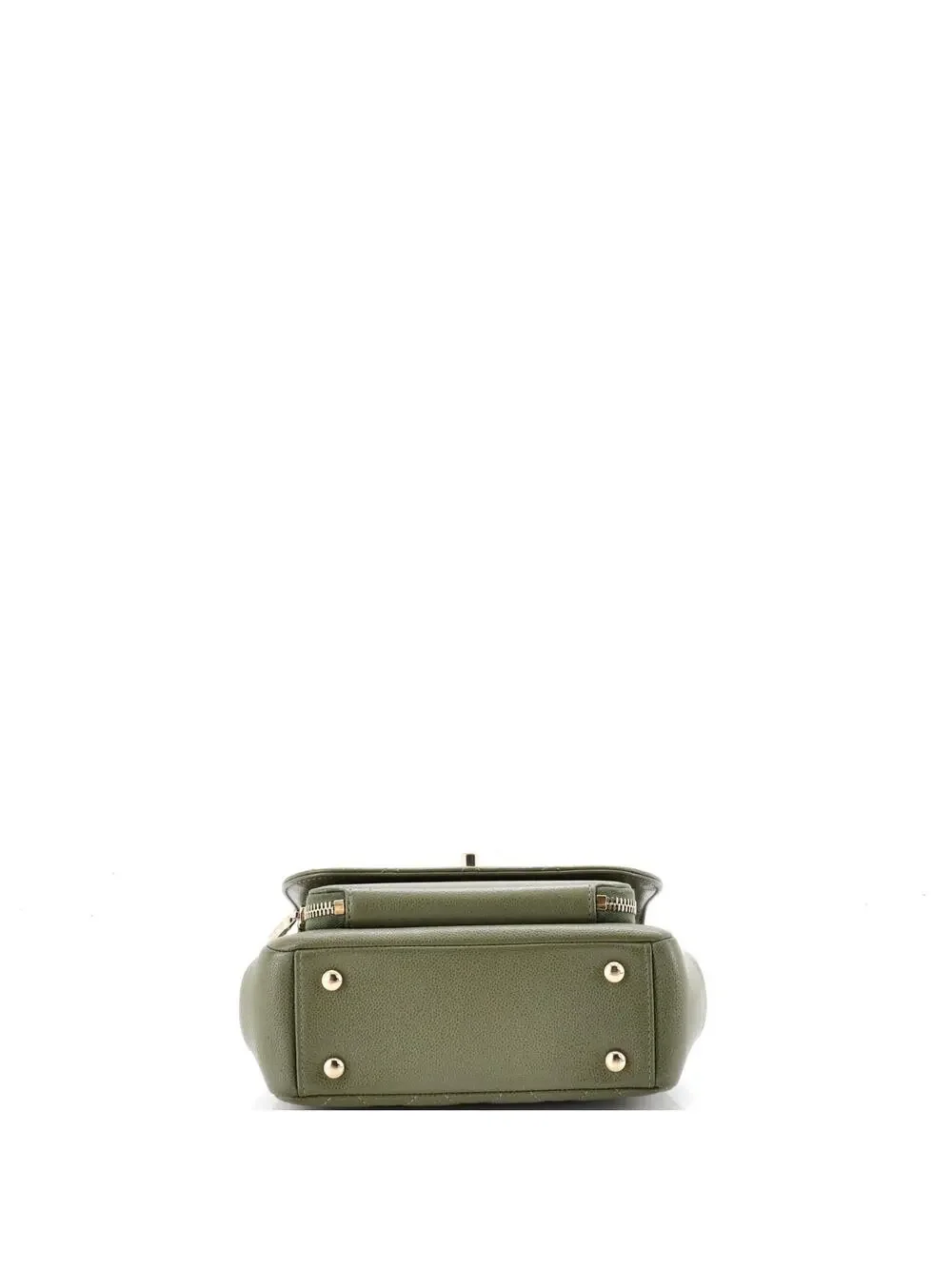 CHANEL elevate your